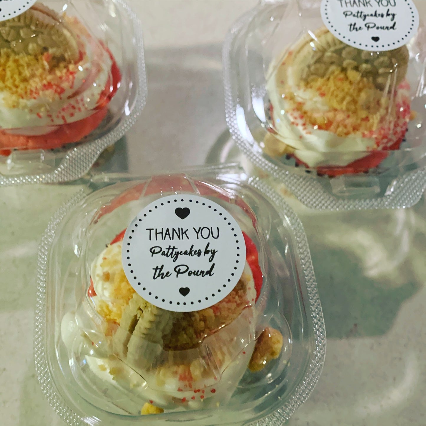 Cupcakes (6) Half Dozen image 2