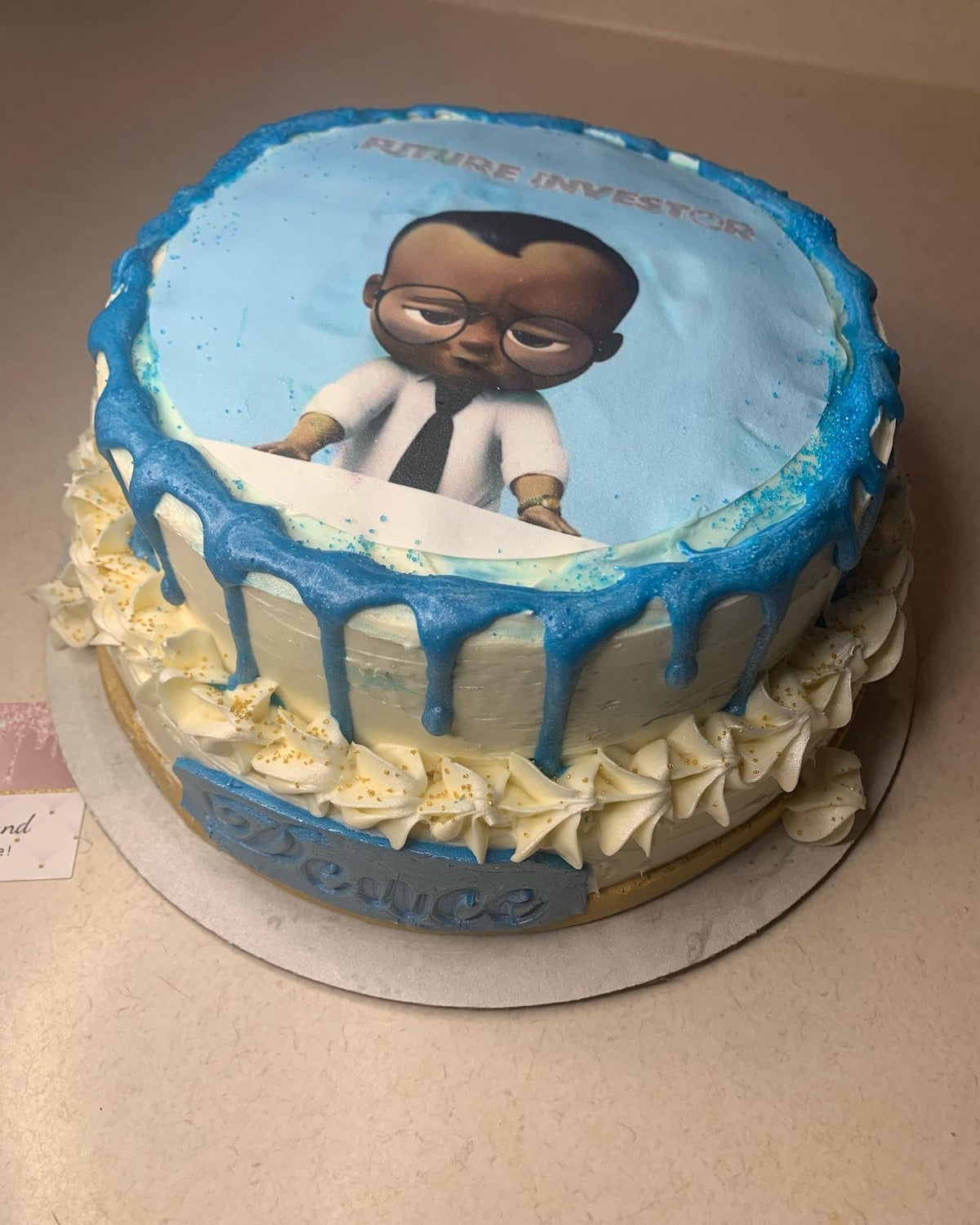 Specialty Cakes-Medium Cake 2 layers( 8inch)) image 10