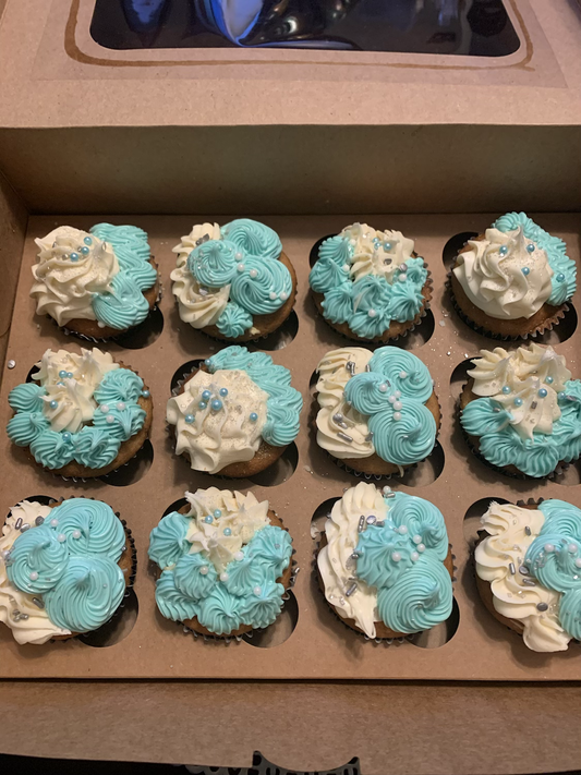 Cupcakes (6) Half Dozen image 0